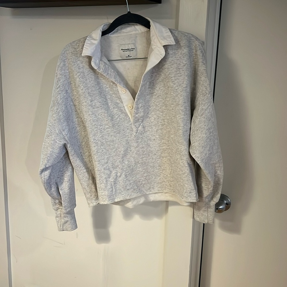 Abercrombie soft sweatshirt with Collar